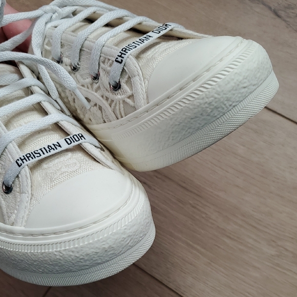 Christian Dior White Lace Sneakers Size 38 - Picture 3 of 13